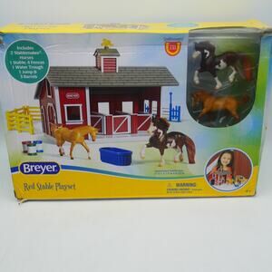 NEW Breyer Stablemates Red Stable Set 12 Pc PlaySet + 2 Horses 1:32 Scale #59197
